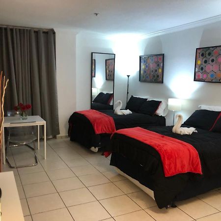 Casablanca On The Beach, Oceanfront Studio Miami Beach Esterno foto